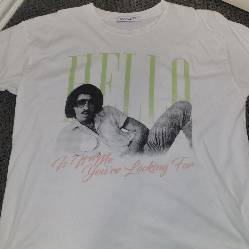 Daydreamer Lionel Richie Hello Merch tee